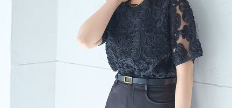 予定のある日に着たくなる服!華やぐ大人のシアートップス