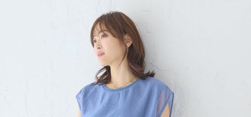 「ずれない、暑くない、洗える」重ね着風のトップスが叶える夏のおしゃれ