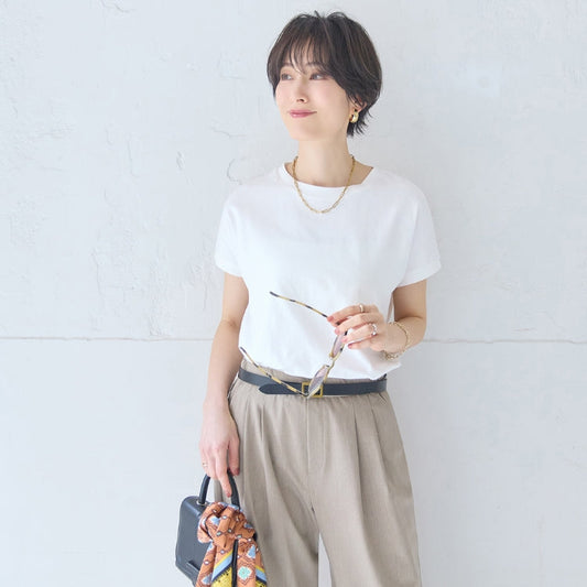 「汗ジミを気にせず、一枚で自信が持てる」後悔しないためのTシャツ