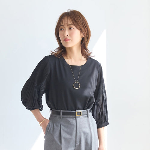 毎朝の「何着よう」が消える！オトナ女性を救うプリーツ袖トップスの正体