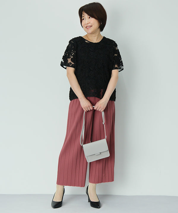 158cm / Mサイズ着用