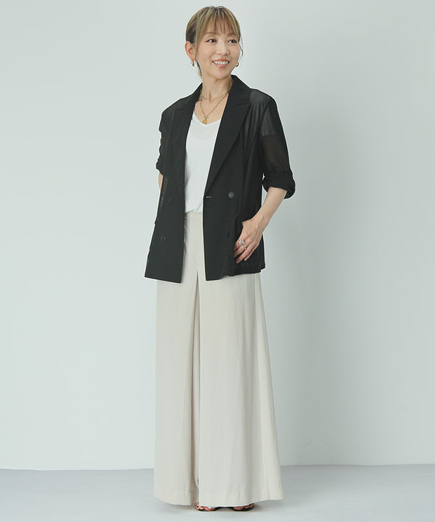 164cm・Mサイズ着用 メッシュダブルジャケット クロ×アイボリーパンツのコーディネート