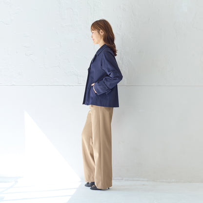 ショート丈トレンチコート