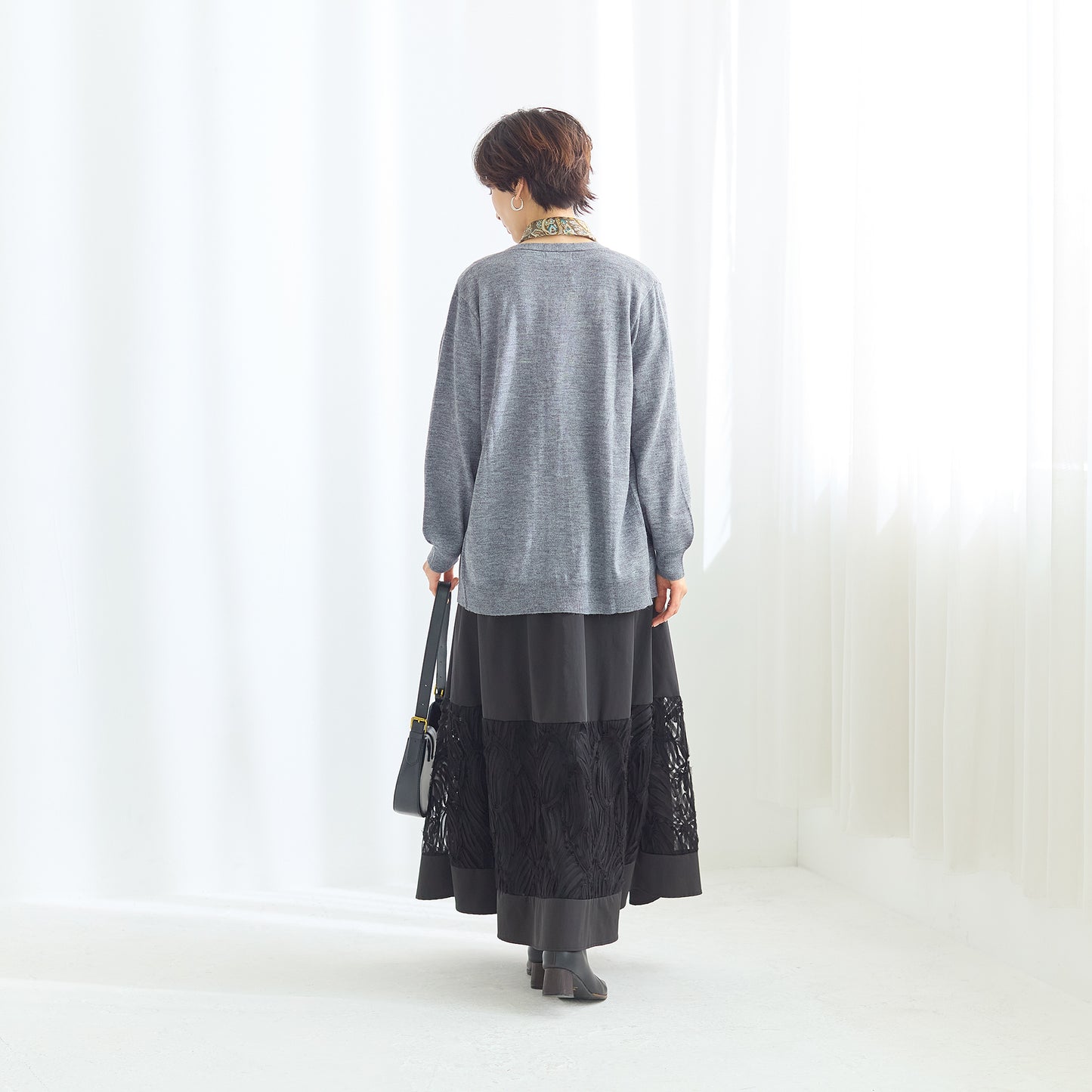 【羽織るだけで、縦ラインすっきり】ロングカーディガン