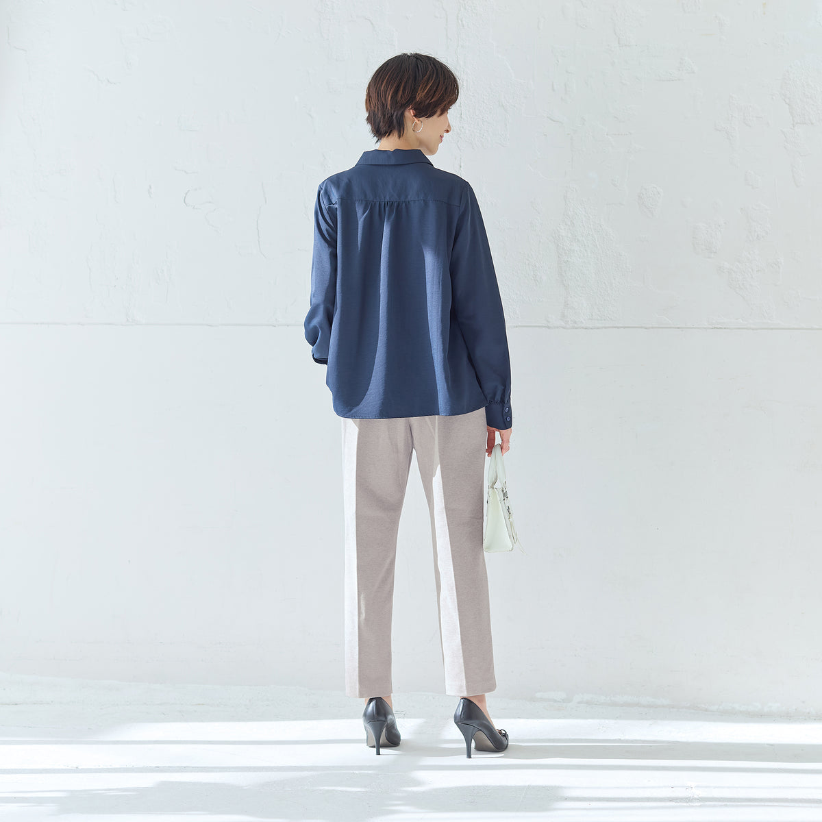 ウールフラノ調美脚パンツ
