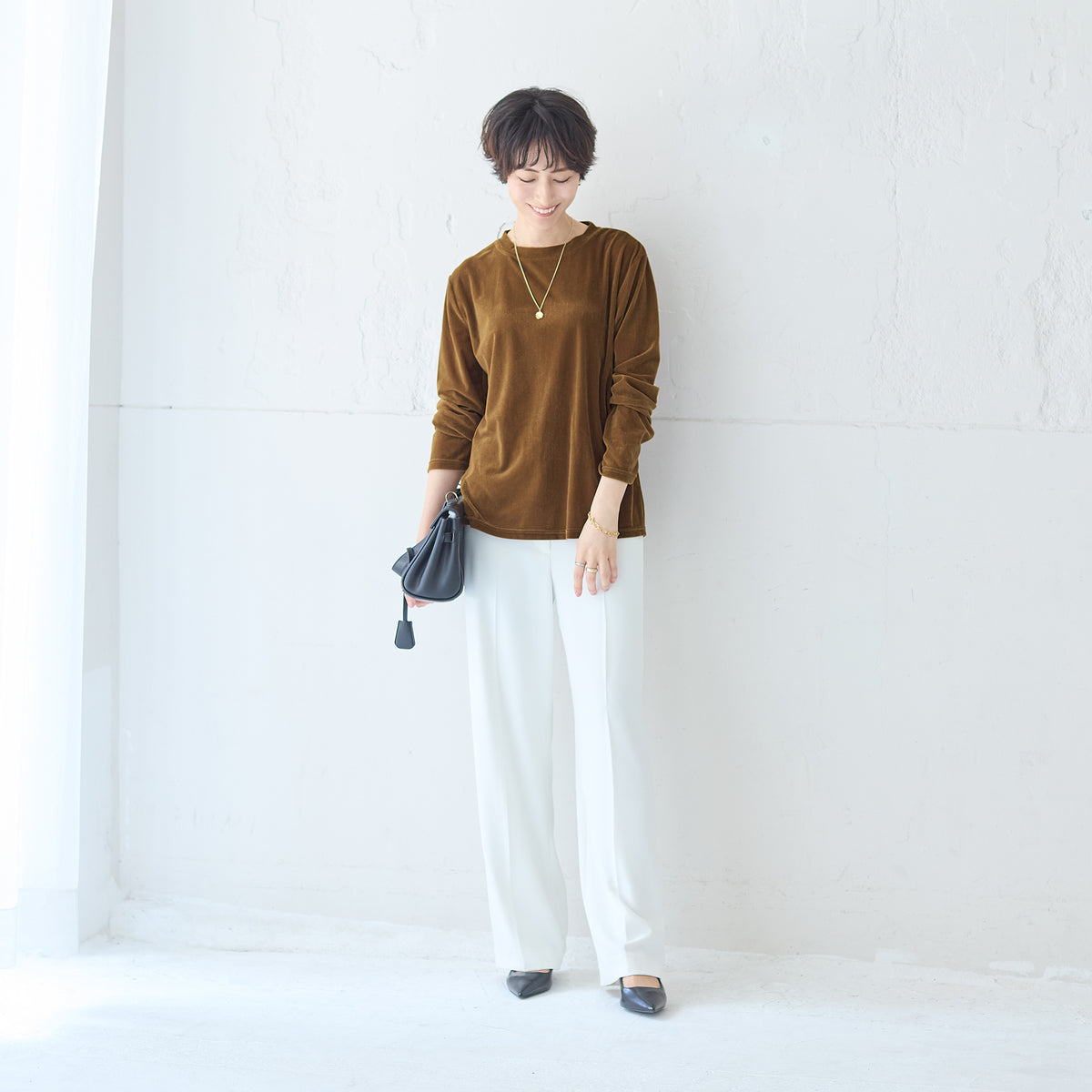 シアーベロアプルオーバー