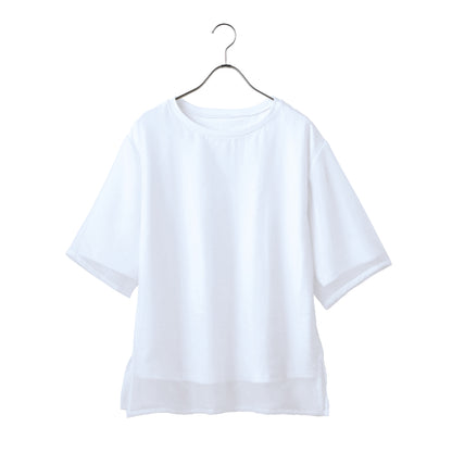シアー重ね着風Tシャツ｜Tシャツ以上ブラウス未満の絶妙なバランス 襟元と袖