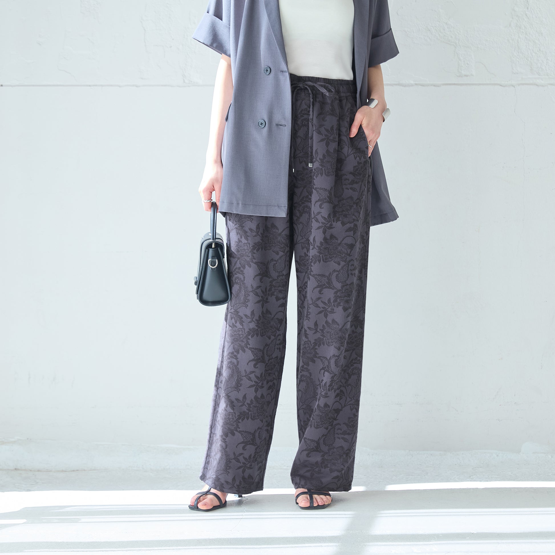 リネンブレンドジャカードワイドパンツ チャコールの商品画像