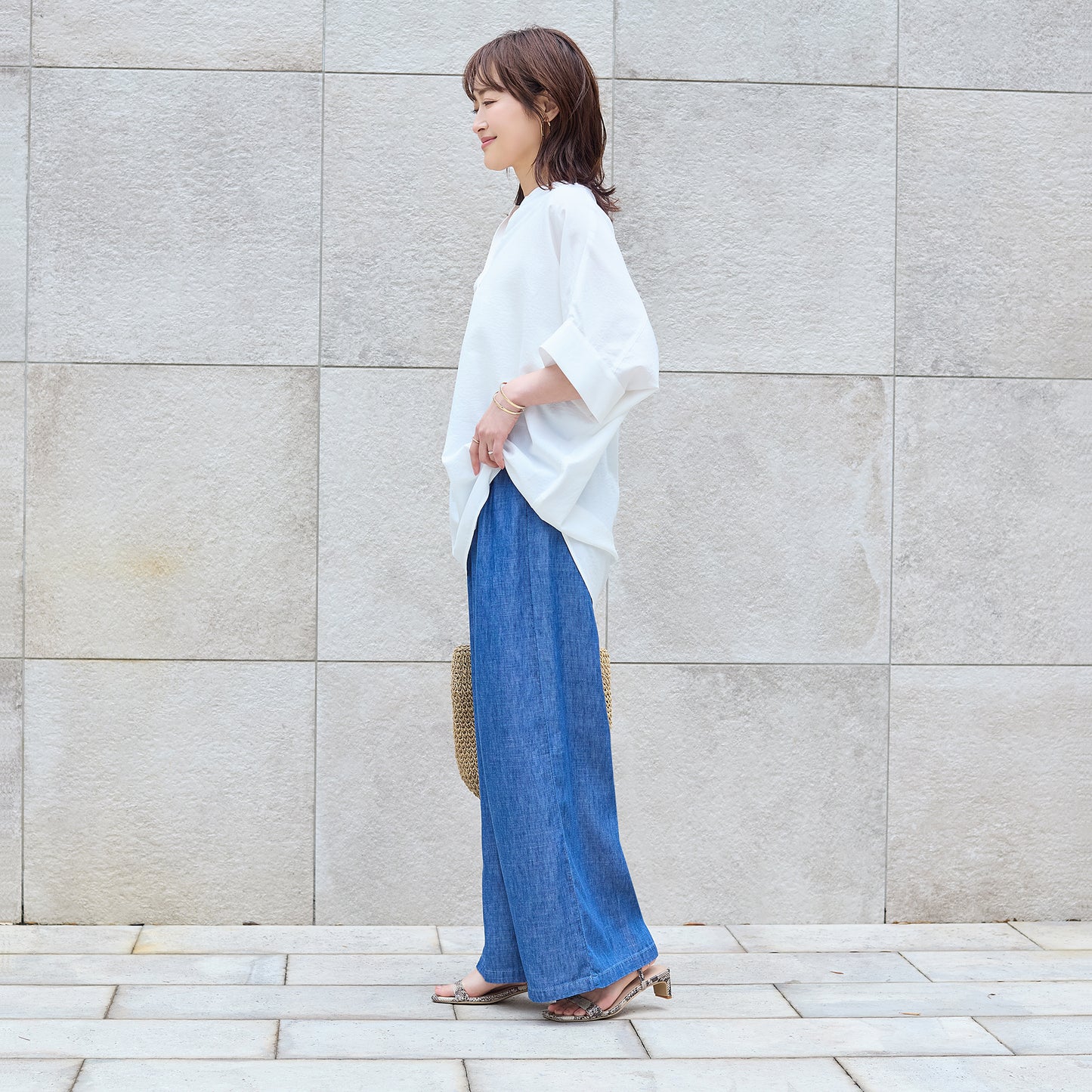 リネンブレンドデニムワイドパンツ しなやかな肌触り 麻混素材